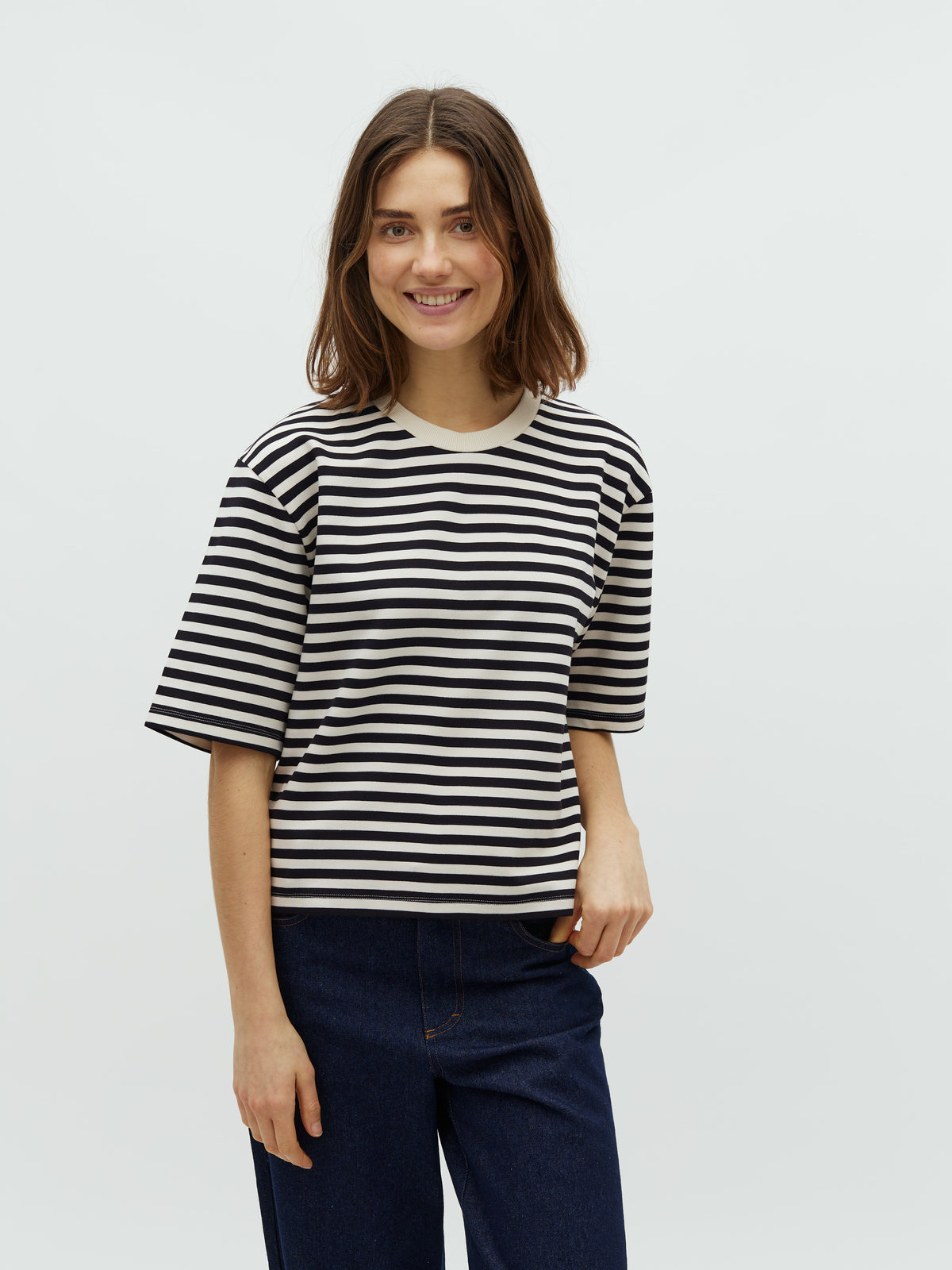 Emrys-M_Night Sky Sugar Stripe_Model_0