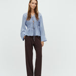 Taneil LS-M_Blue Lilac_Model_3