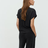 Linea Short-M_Black_Model_2