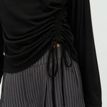 Serrea-M_Black_Model_1