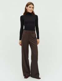 Gennie_Coffee Brown_Model_0