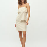 Daphnie-M_Natural Linen_Model_0
