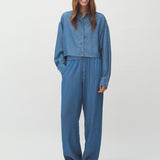 Phillipa-M_Mid Vintage Wash_Model_0